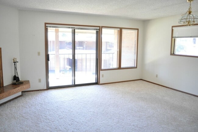 8106 53rd Ave W in Mukilteo, WA - Building Photo - Building Photo