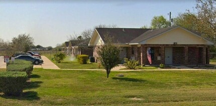 1119 S Tower Rd in Alamo, TX - Building Photo - Building Photo