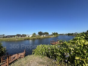 2379 Conway Blvd in Port Charlotte, FL - Building Photo - Building Photo