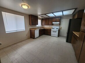 73572 Cactus Dr in Twentynine Palms, CA - Building Photo - Building Photo