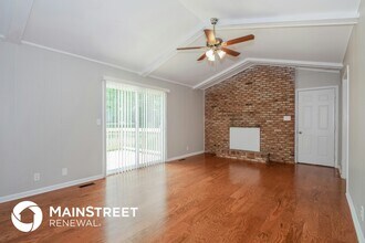 2324 Pine Forest Dr in Gastonia, NC - Building Photo - Building Photo