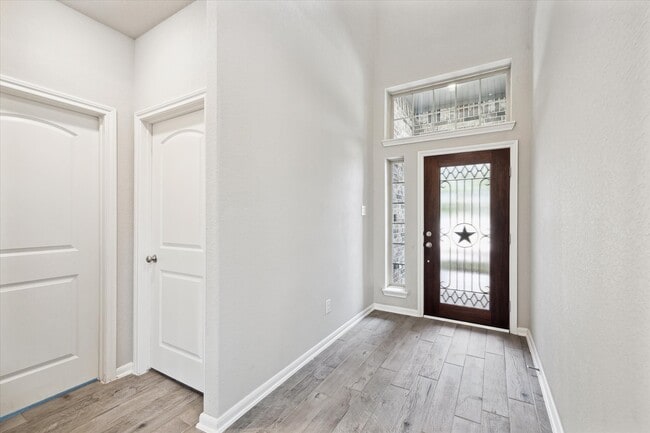 1535 Giles Dr in Richmond, TX - Building Photo - Building Photo