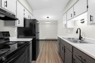 Orchard Estates Apartments in Alsip, IL - Building Photo