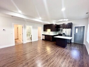 2959 N Hamlin Ave in Chicago, IL - Building Photo - Building Photo