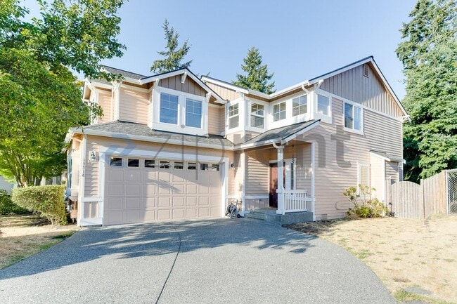 property at 15518 73rd Pl NE