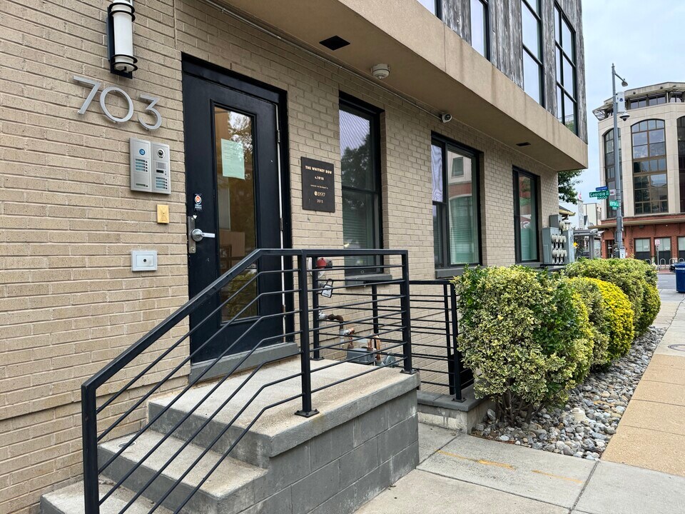 703 Newton Pl NW, Unit 5 in Washington, DC - Building Photo