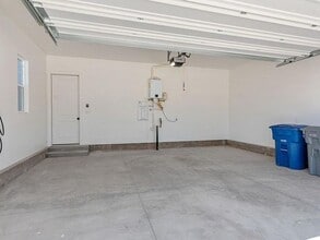 5648 S Adobe Sun Dr in Saint George, UT - Building Photo - Building Photo