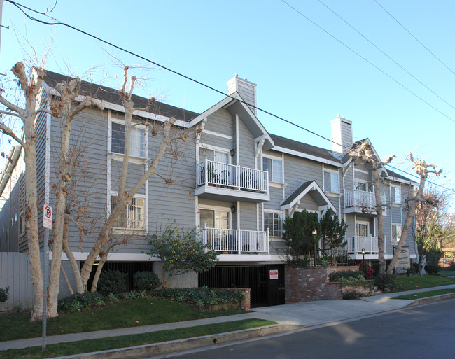 10756 Blix St in North Hollywood, CA - Building Photo - Building Photo