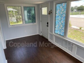 600 28th St N in St. Petersburg, FL - Foto de edificio - Building Photo