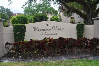 9301 SW 92nd Ave in Miami, FL - Building Photo - Building Photo