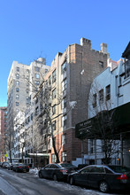 245 W 75th St in New York, NY - Building Photo - Building Photo