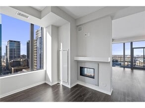 497 S Marquette Ave in Minneapolis, MN - Building Photo - Building Photo