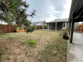 5817 N Washington St in Spokane, WA - Building Photo - Building Photo