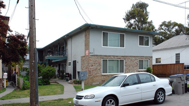 860 Calhoun Street in San Jose, CA - Building Photo - Building Photo