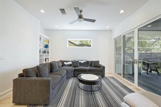 903 W Gibson St in Austin, TX - Building Photo - Building Photo