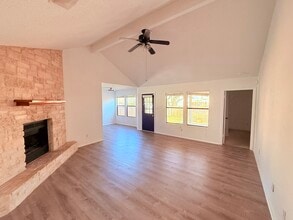 914 Dover Pass in Cedar Park, TX - Foto de edificio - Building Photo