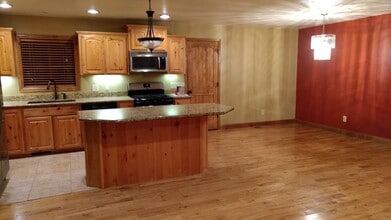 1782 Larson Rd in Lakeside, AZ - Building Photo - Building Photo