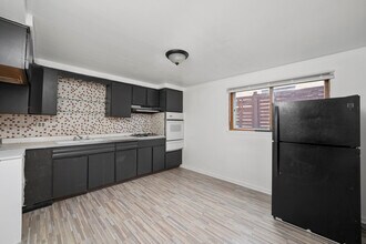 1914 N 18th Ave in Melrose Park, IL - Foto de edificio - Building Photo