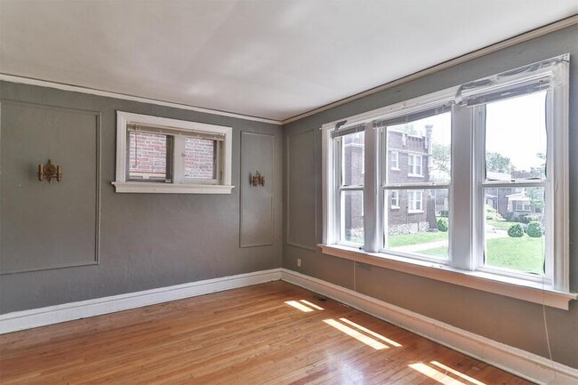 property at 3807 Keokuk St