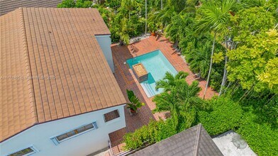 511 Vittorio Ave in Coral Gables, FL - Building Photo - Building Photo