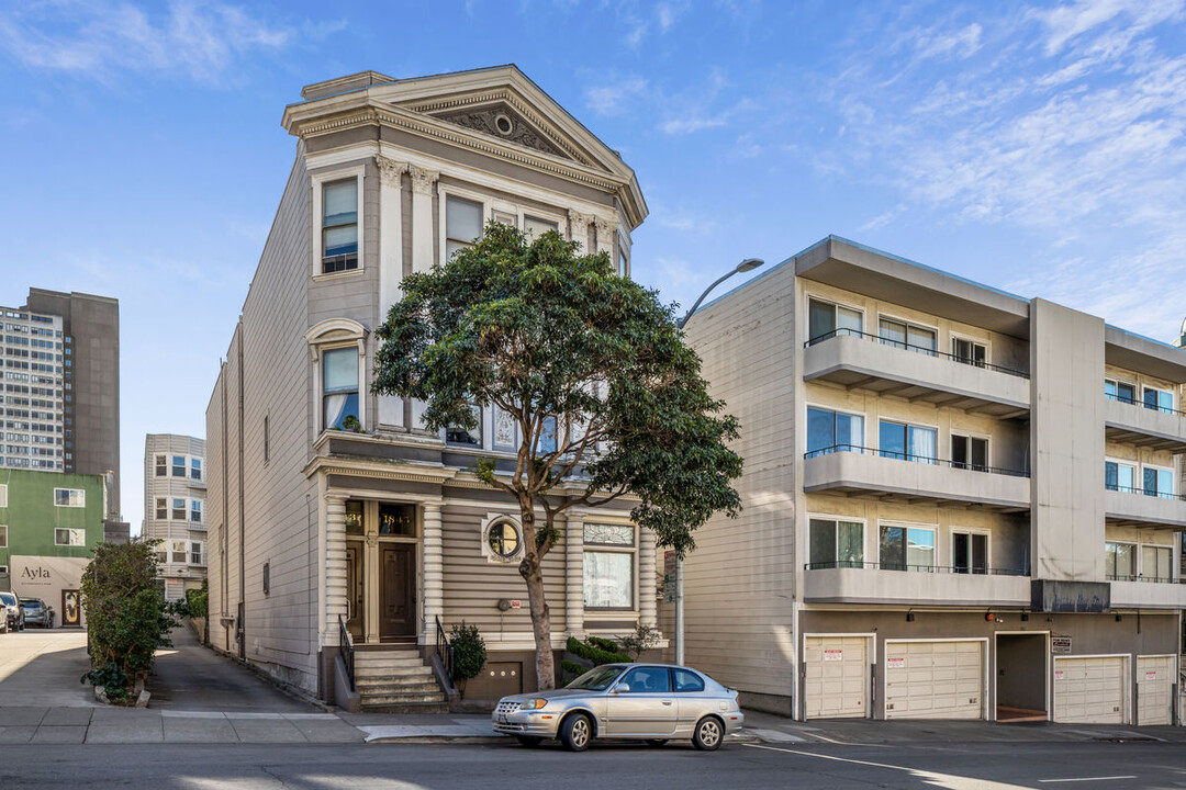 1843 Bush St in San Francisco, CA - Building Photo