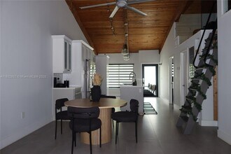 13631 SW 102nd Terrace in Miami, FL - Building Photo - Building Photo