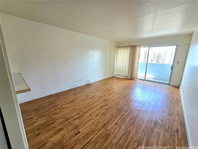 property at 2421 Ala Wai Blvd