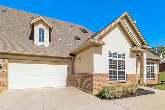 8821 Creek Run Rd in Fort Worth, TX - Building Photo - Building Photo