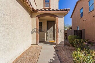 40254 W Molly Ln in Maricopa, AZ - Building Photo - Building Photo