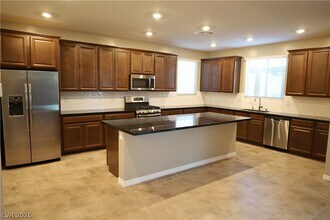 6547 Smithville Ave in Las Vegas, NV - Building Photo - Building Photo