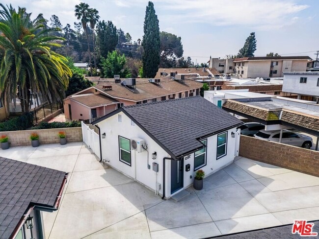 1258 Mariposa St in Glendale, CA - Building Photo - Building Photo