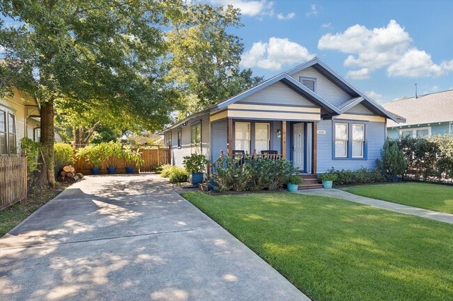 1526 Lawson St in Houston, TX - Building Photo - Building Photo