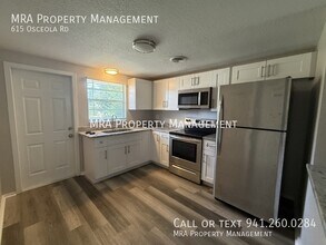 615 Osceola Rd in Nokomis, FL - Building Photo - Building Photo