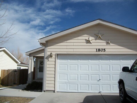 1805 Appaloosa Dr in Cheyenne, WY - Building Photo
