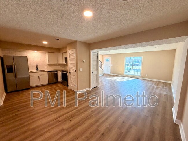 property at 4716 Leaf Crest Ct
