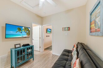 15213 Beach Way Dr in Corpus Christi, TX - Foto de edificio - Building Photo