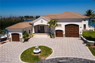 4323 NW 24th Terrace in Cape Coral, FL - Foto de edificio - Building Photo