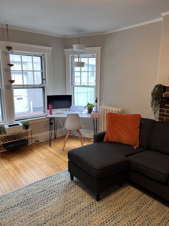 15 Story St, Unit 5 in Cambridge, MA - Foto de edificio - Building Photo