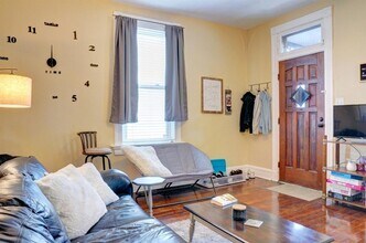 2238 Victor St in Cincinnati, OH - Building Photo - Building Photo