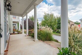 2486 E Frontier Elm Dr in Fayetteville, AR - Building Photo - Building Photo