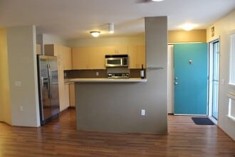 95-1125-1125 Koolani Dr in Mililani, HI - Building Photo - Building Photo