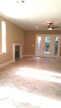 1812 Ashley Hall Way in Tallahassee, FL - Building Photo - Building Photo