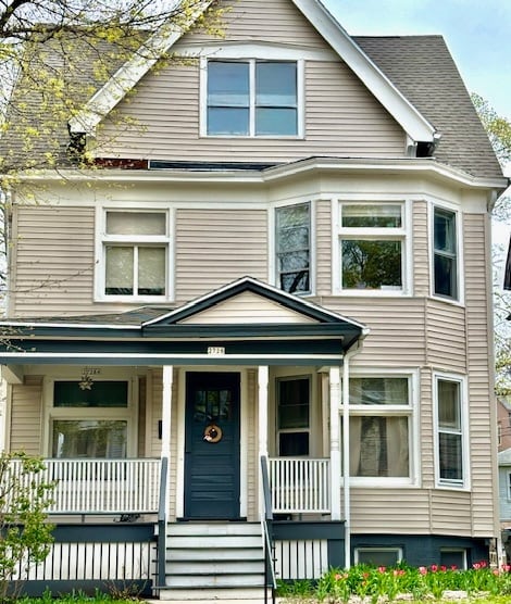 property at 2728 N Murray Ave