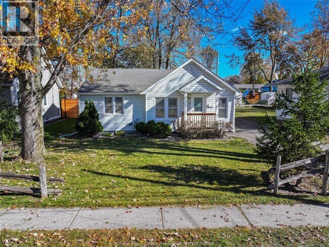 183 Harvey St in Essex, ON - Building Photo - Building Photo