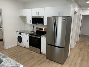 190 Westbrook Rd, Unit Apt2A in Essex, CT - Building Photo - Building Photo