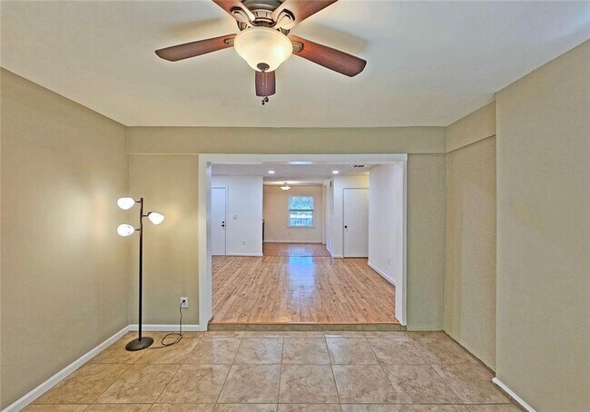 property at 47 Monet Ct NW