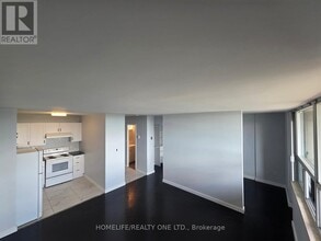 40-2040 Homewood Ave in Toronto, ON - Building Photo - Building Photo