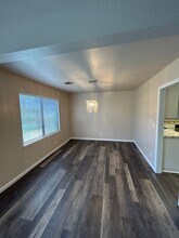 1131 Nez Perce Dr in Hollister, CA - Building Photo - Building Photo