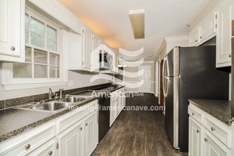 512 Smith's Market Rd in Columbia, SC - Building Photo - Building Photo