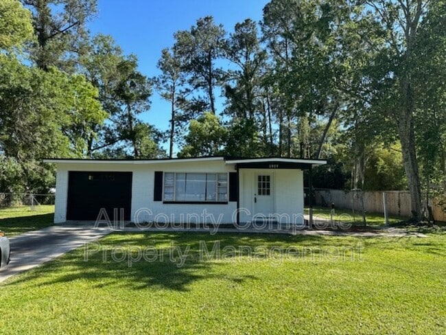 6004 Marsha Dr in Jacksonville, FL - Building Photo - Building Photo